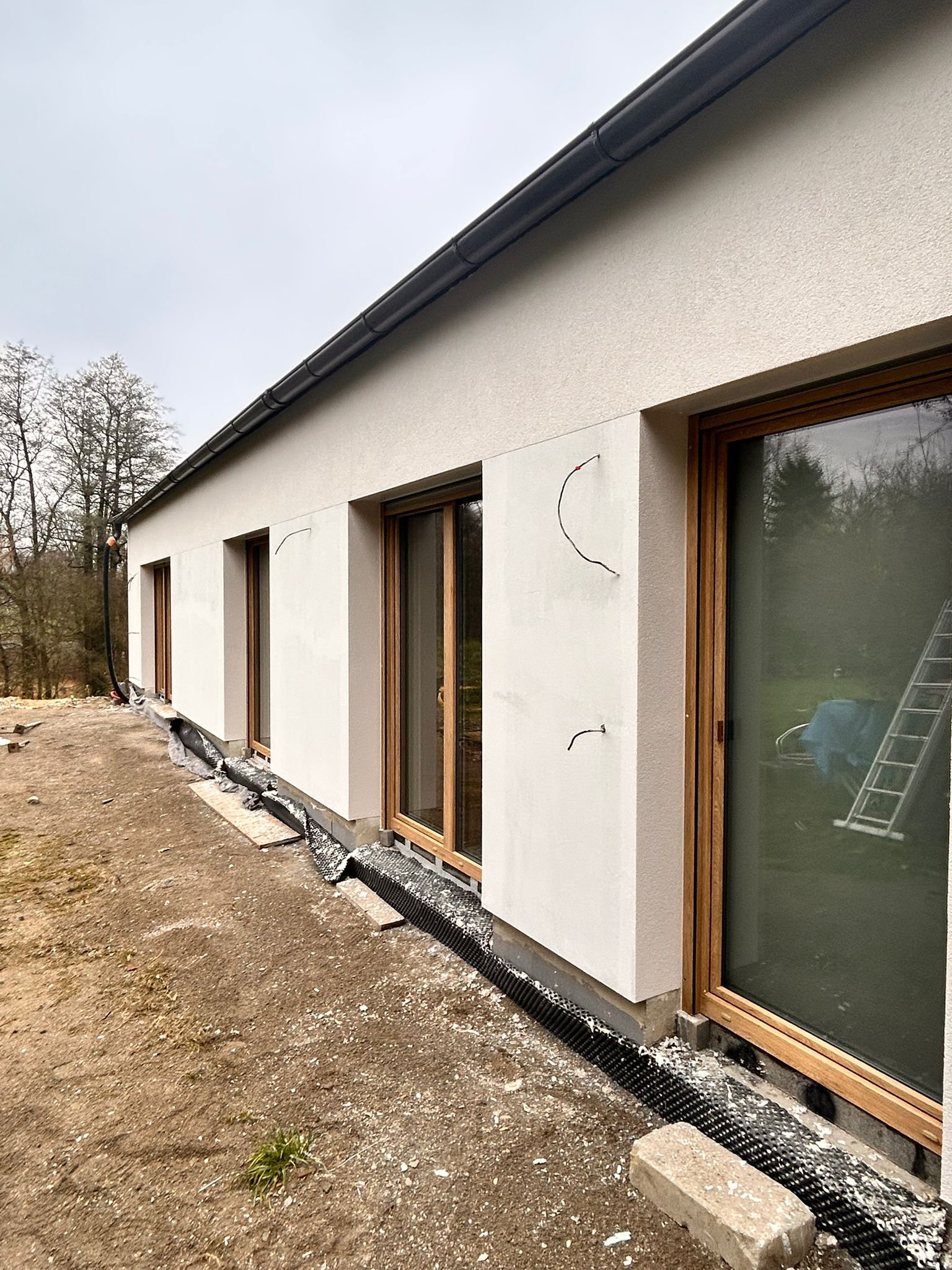 355760ad-34b1-4bc2-997b-591331fe0b56 355760ad-34b1-4bc2-997b-591331fe0b56